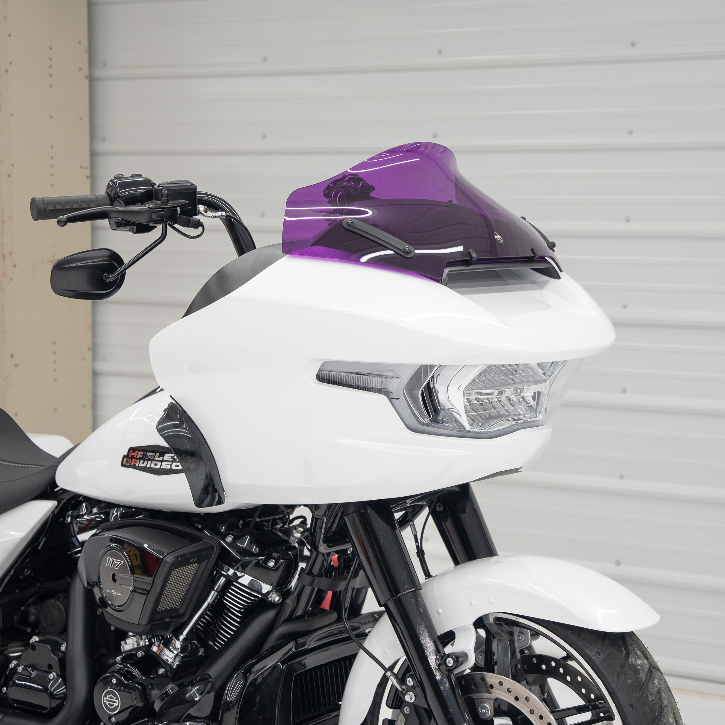 Kolor Flare™ Windshield for Harley-Davidson 2023.5-2024 FLTR (10" Purple)