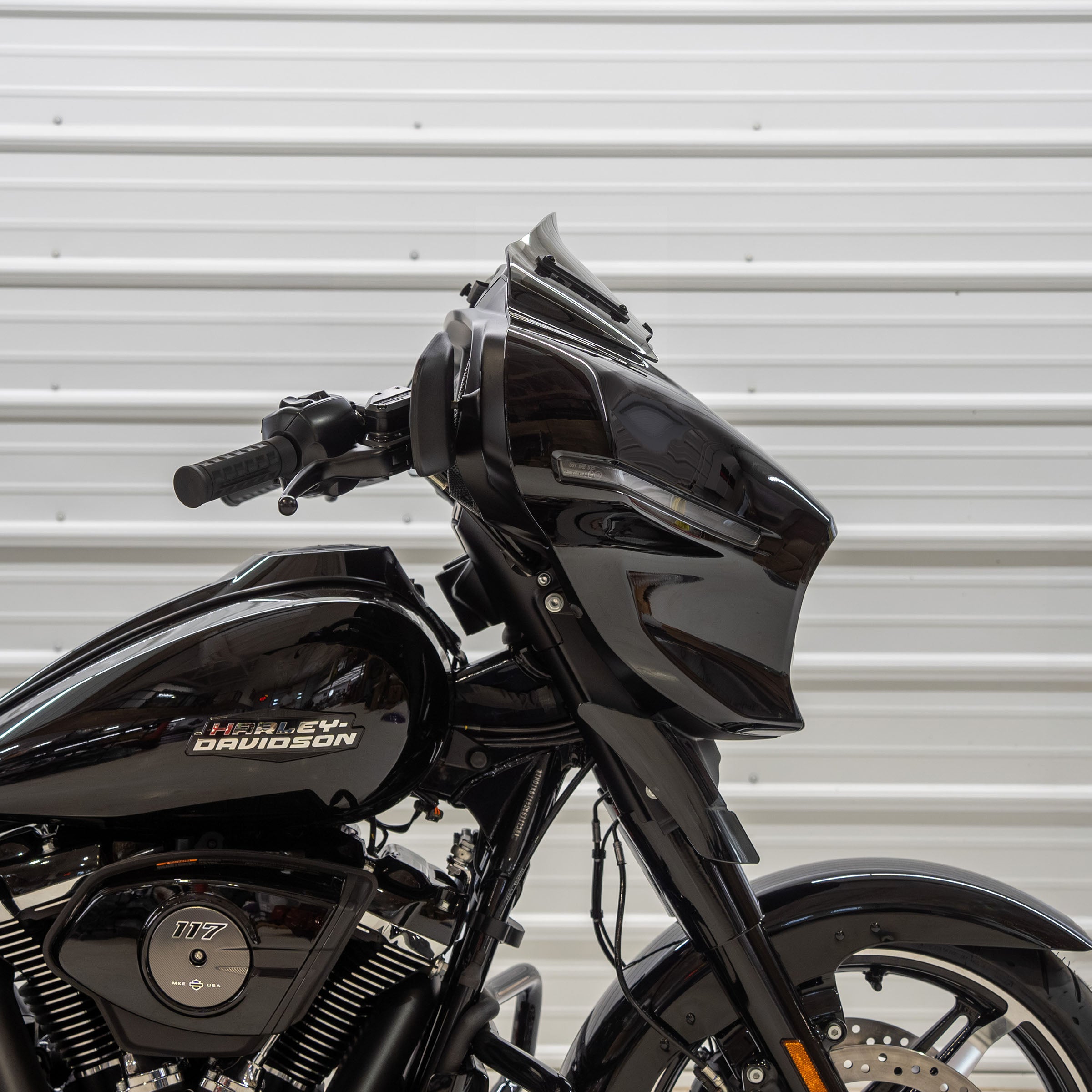 Tint Windscreen for Harley-Davidson 2023.5-2024 Street Glide FLH (6.5" Tint)