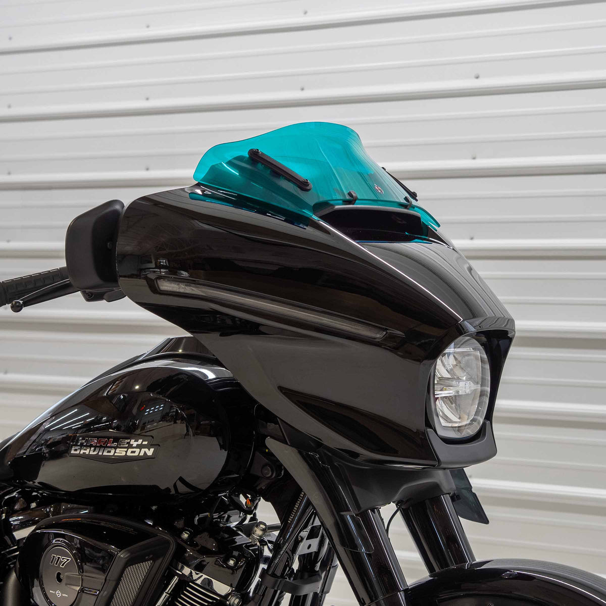 Teal Color Windshield for Harley-Davidson 2023.5-2026 FLH (6.5" Teal)