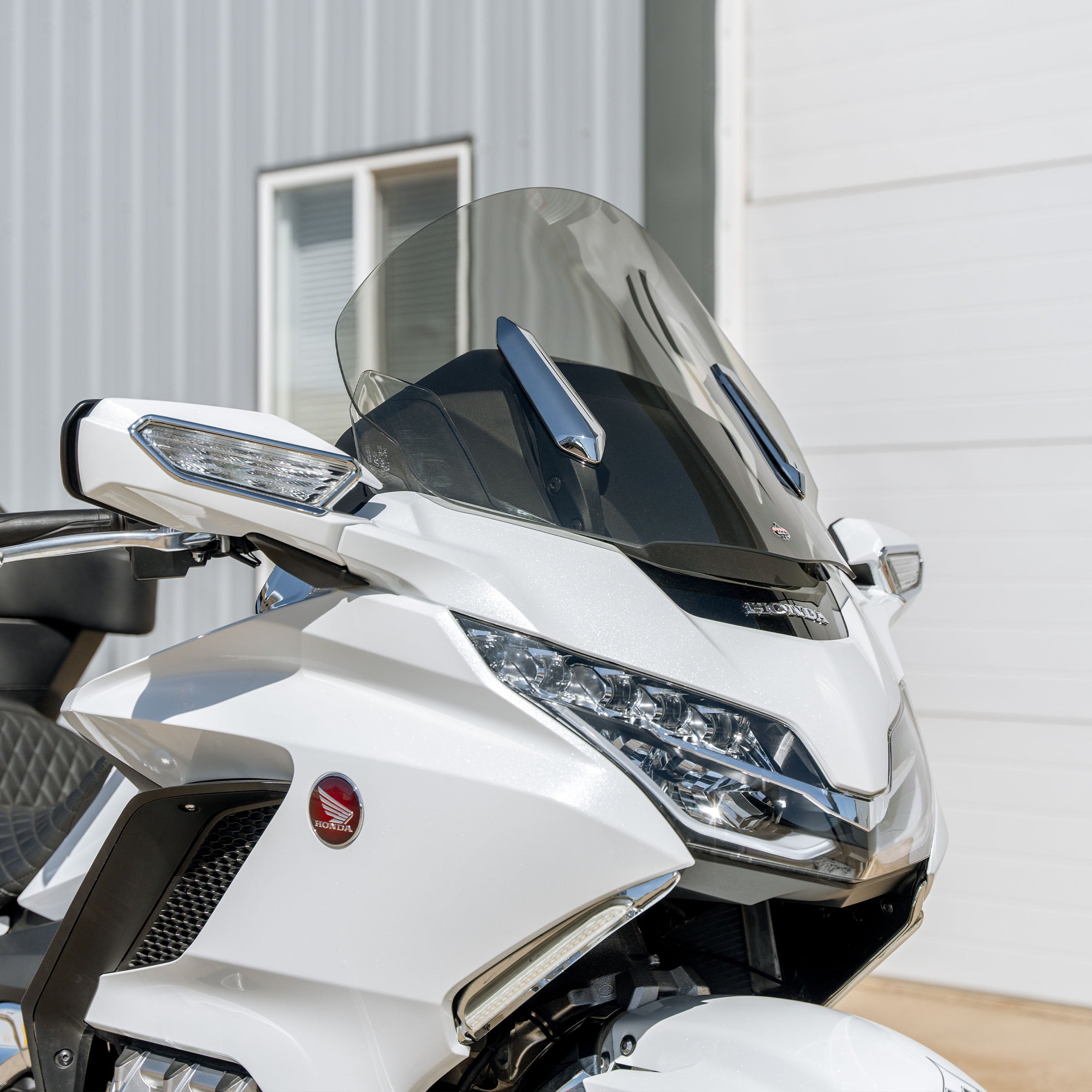 18" Tint Windshield for Honda® 2018-2024 Gold Wing motorcycle models(18" Tint)