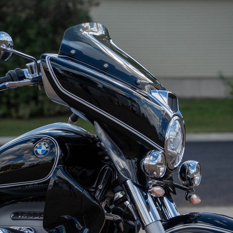 Motorcycle Windshield for BMW R 18 B and R 18 Transcontinental Motorcycles shown in Tint (14.5" - Tint)