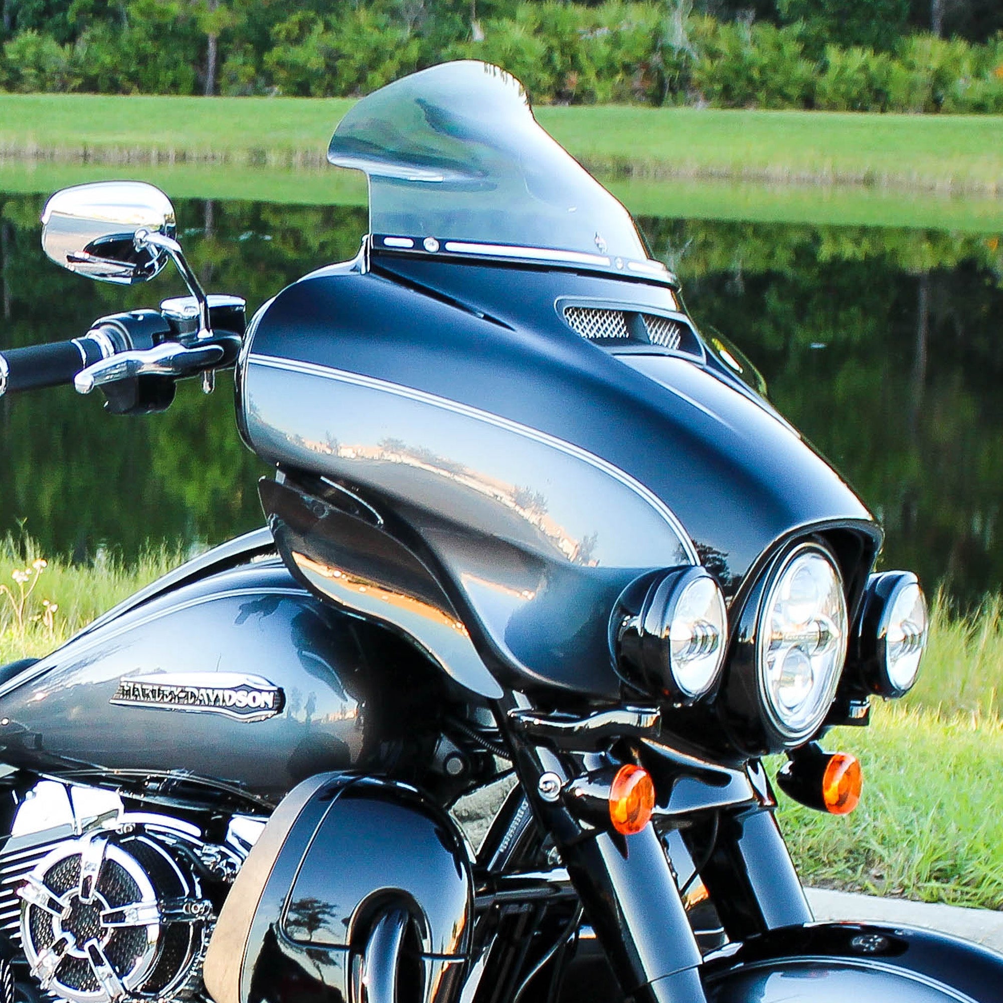 Flare™ Windshield for Harley-Davidson® 2014-2024 FLHT FLHX (Old Style