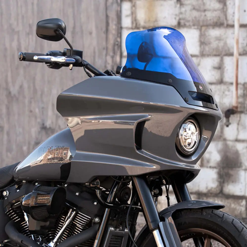 8" Kolor Flare™ Windshield for Harley-Davidson Low Rider ST Motorcycles (8" Blue)