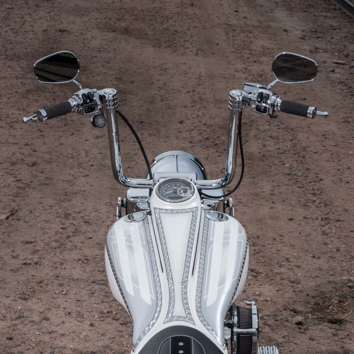 14" Chrome Kliphanger Handlebar for 2008-2013 Road Glide, 2008-2023 Road King and 2008-2017 Softail Harley-Davidson Motorcycles(14" Chrome)
