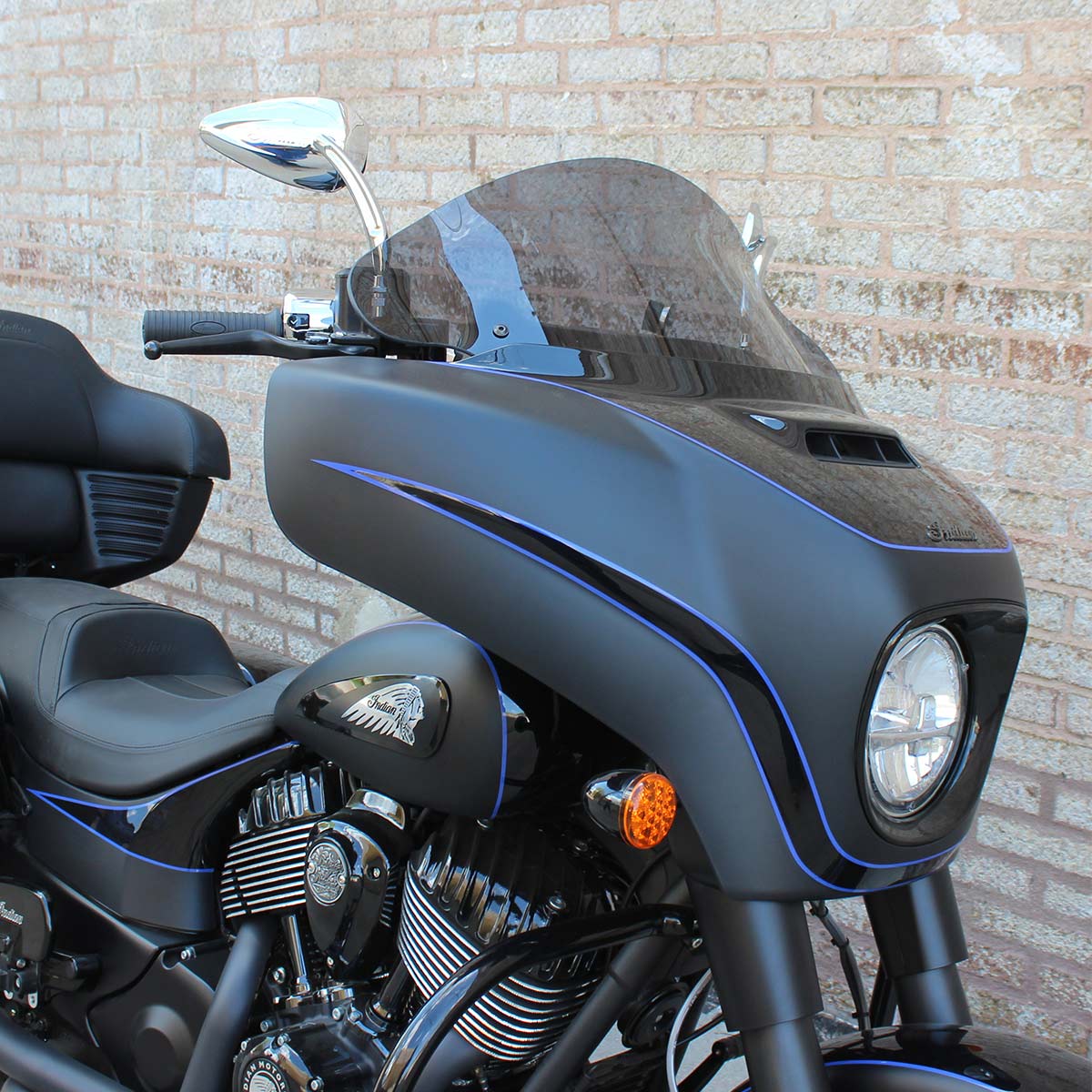 14" Dark Smoke Flare™ Windshield for Indian® 2014-2023 Chieftain and Roadmaster motorcycle models(14" Dark Smoke)