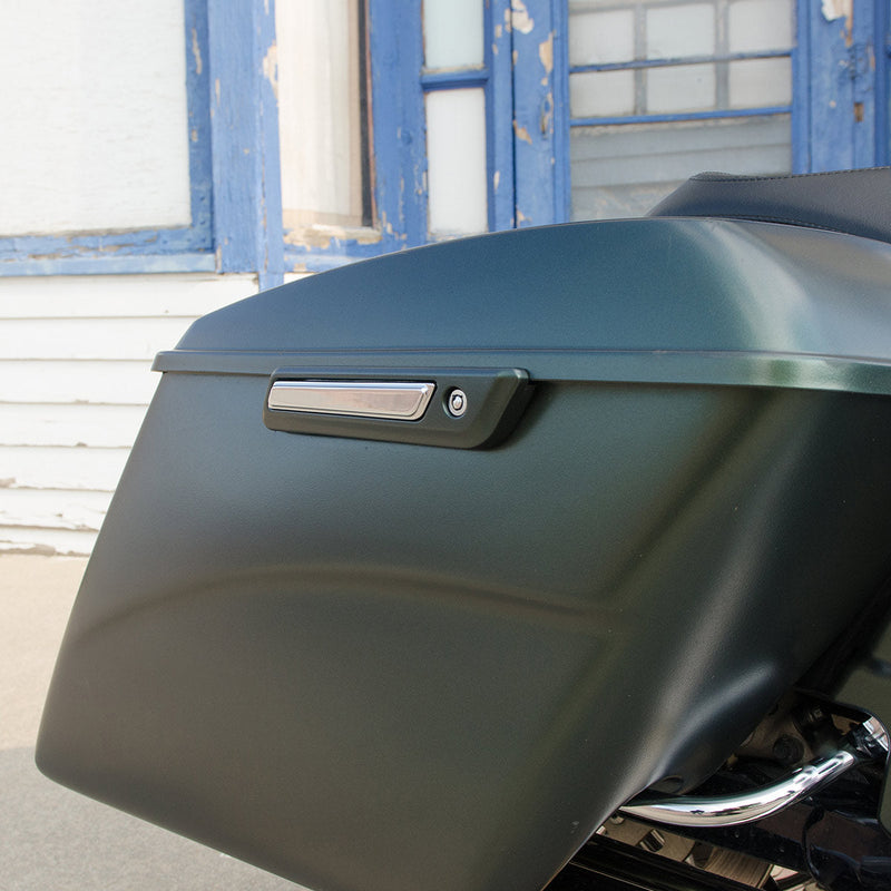Saddlebag Hinge Inserts, Smooth Version for 2014-2025 FLH and 2015-2025 FLTR Motorcycles(Smooth Version)