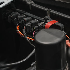 Polaris Pulse Busbar Pigtail Harness shown being installed